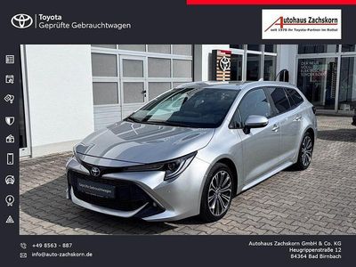 Gebraucht Toyota Corolla Team 184 PS (135 kW) 2022 Shimmering silver metallic Limousine