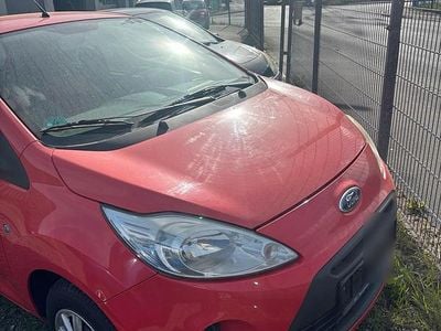 Second-hand Ford Ka 69 CP (50 kW) 2009 Roșu Hatchback