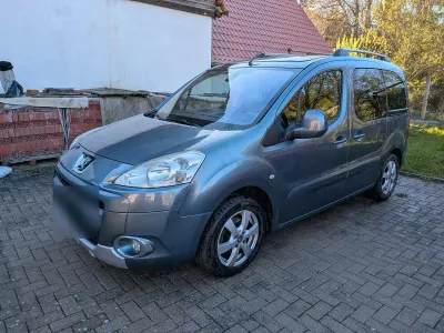 Occasion Peugeot Partner Tepee 110 PK (80 kW) 2011 Grijs MPV