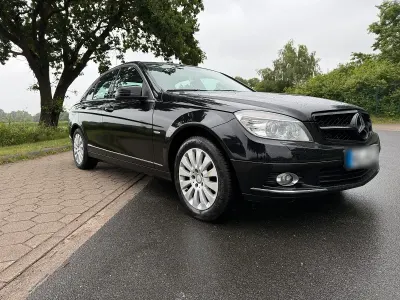 Gebraucht Mercedes C280 231 PS (169 kW) 2009 Schwarz Limousine