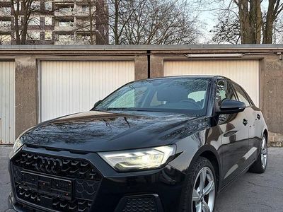 Gebraucht Audi A1 Sportback Ambiente 116 PS (85 kW) 2019 Schwarz Kleinwagen