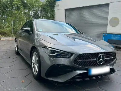 Gebraucht Mercedes CLA200 AMG 177 PS (130 kW) 2024 Grau Coupé