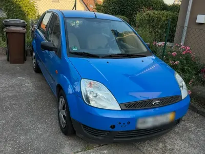 Gebraucht Ford Fiesta 60 PS (44 kW) 2003 Blau Kleinwagen