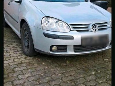 Gebraucht VW Golf V 140 PS (102 kW) 2006 Silber Kleinwagen