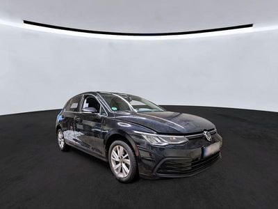 Gebraucht VW Golf VIII Life 150 PS (110 kW) 2022 Deep black Limousine