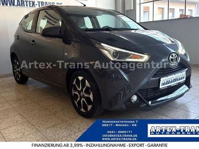 Gebraucht Toyota Aygo X-play 72 PS (52 kW) 2020 Grau Kleinwagen