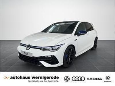 Usata VW Golf VIII R 333 CV (244 kW) 2024 Bianco Berlina