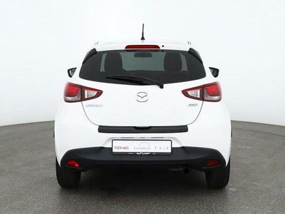 Second-hand Mazda 2 Center-Line 75 CP (55 kW) 2017 Alb Hatchback