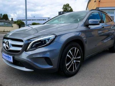 gebraucht Mercedes GLA250 4Matic/NAVI/Style/Automatik/PTS