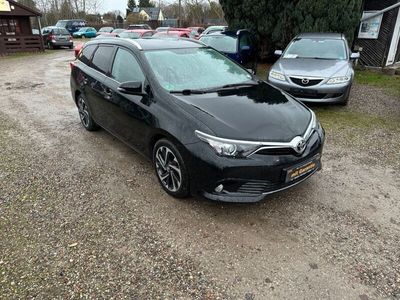 Toyota Auris Touring Sports