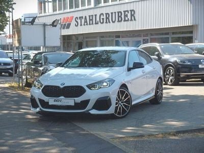 BMW M235