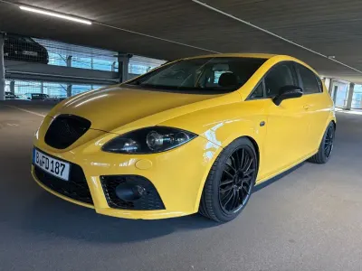 Używany Seat Leon 200 KM (147 kW) 2007 Żółty Hatchback