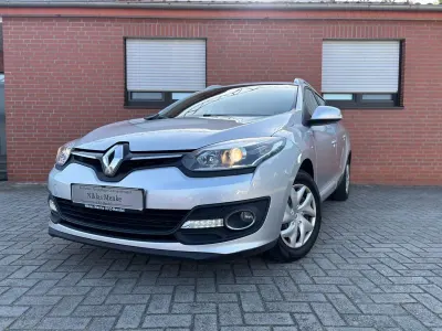 Gebraucht Renault Mégane GrandTour Initiale Paris 110 PS (80 kW) 2014 Silber Kombi
