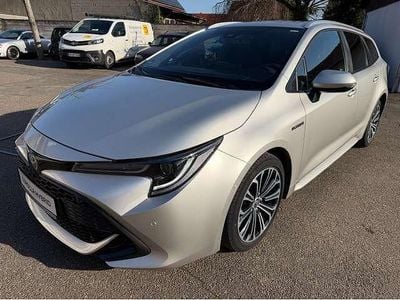 Gebraucht Toyota Corolla Hybrid Team 122 PS (89 kW) 2021 Precious silver Kombi