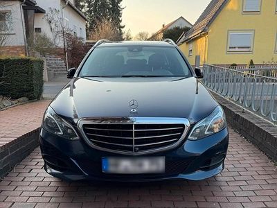 Mercedes E220