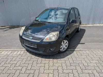 Gebraucht Ford Fiesta Style 80 PS (58 kW) 2008 Schwarz Kleinwagen
