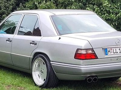 Silber Gebraucht 2005 Mercedes 200 Limousine | 7.999 €