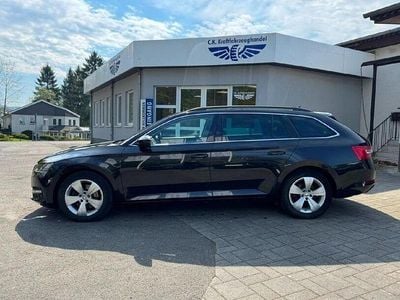 Gebraucht Skoda Superb 190 PS (139 kW) 2021 Schwarz