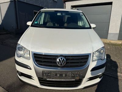 VW Touran Cross