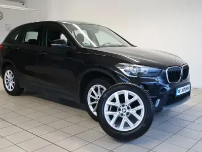 Gebraucht BMW X1 Performance 147 PS (108 kW) 2015 Saphirschwarz SUV