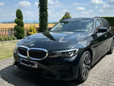 Gebraucht BMW 320 190 PS (139 kW) 2019 Schwarz Kombi