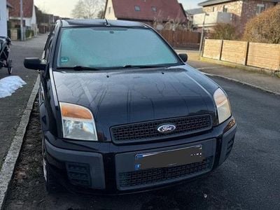 Second-hand Ford Fusion 59 CP (43 kW) 2006 Negru Hatchback