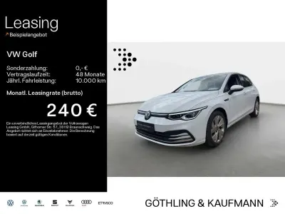 Gebraucht VW Golf VIII Style 131 PS (96 kW) 2024 Weiß Limousine