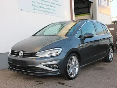 Gebraucht VW Golf VII Highline 131 PS (96 kW) 2019 Silber Limousine