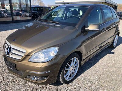 gebraucht Mercedes B170 Autotronic*Bi-Xenon*Sport-Paket*NAVI*2.Hand*