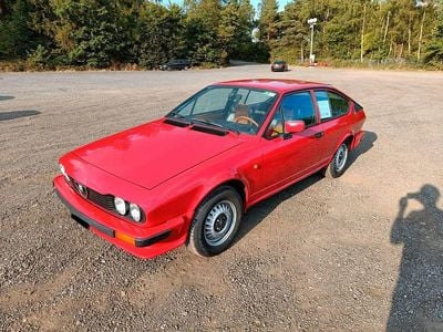 Gebraucht Alfa Romeo Alfetta 131 PS (96 kW) 1981 Rot Limousine