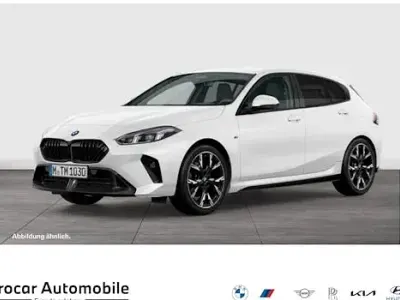 Używany BMW 120 Shadowline 170 KM (125 kW) 2025 Biały Hatchback