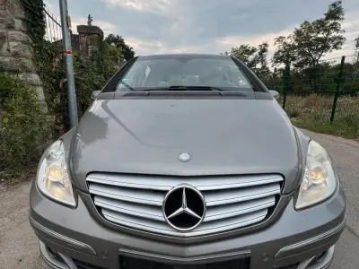 Gebraucht Mercedes B170 116 PS (85 kW) 2006 Grau Van / Kleinbus