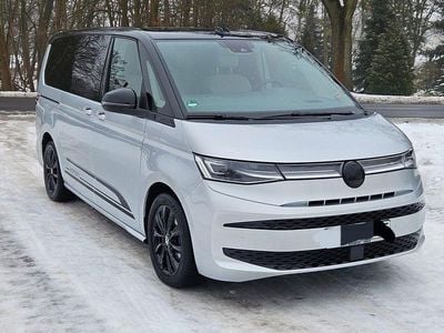 Gebraucht VW Multivan Edition 150 PS (110 kW) 2023 Silber Van