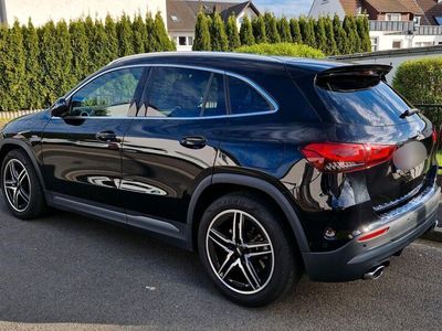 gebraucht Mercedes GLA35 AMG AHK/Standheizung/Panorama-Schiebedach