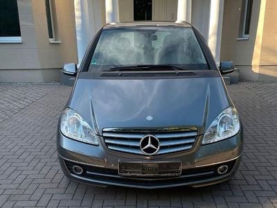 Mercedes A200