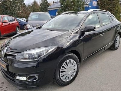 Gebraucht Renault Mégane GrandTour Dynamique 110 PS (80 kW) 2014 Schwarz Kombi