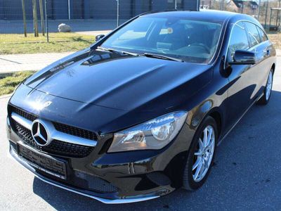 Mercedes CLA180