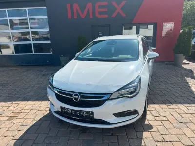 Gebraucht Opel Astra Edition 110 PS (80 kW) 2019 Weiß Limousine