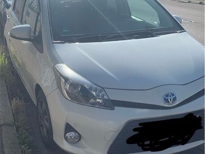 Toyota Yaris Hybrid