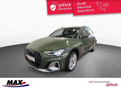 Gebraucht Audi A3 Ambiente 150 PS (110 kW) 2025 Distriktgrün metallic Limousine