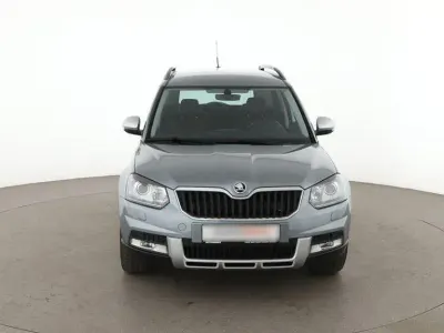 Gebraucht Skoda Yeti LAURIN & KLEMENT 150 PS (110 kW) 2017 Grau SUV