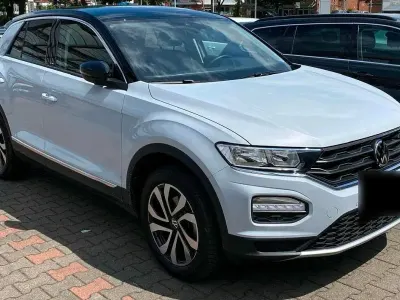 Gebraucht VW T-Roc Active 150 PS (110 kW) 2021 Weiß SUV