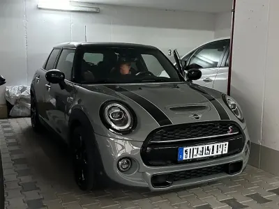 Gebraucht Mini John Cooper Works 192 PS (141 kW) 2020 Grau Kleinwagen