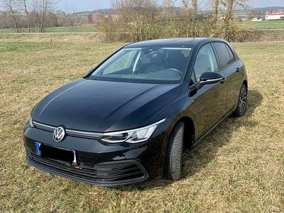 Gebraucht VW Golf VIII Life 131 PS (96 kW) 2020 Schwarz Limousine