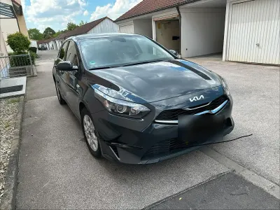 Gebraucht Kia Ceed Vision 160 PS (117 kW) 2024 Andere farben Kleinwagen