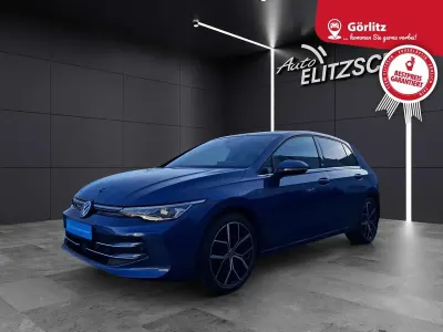 Gebraucht VW Golf VIII Edition 150 PS (110 kW) 2024 Blau Limousine
