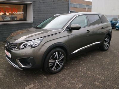 gebraucht Peugeot 5008 Allure *NAVI*LEDER*7-SITZE*FOCAL*