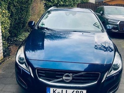 Gebraucht Volvo V60 Ocean Race 179 PS (131 kW) 2011 Blau Kombi