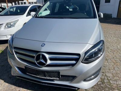 Mercedes B180