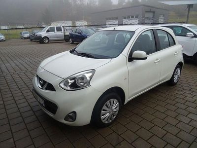Weiß Gebraucht 2015 Nissan Micra Limousine | 6.490 € (Etwas zu teuer)